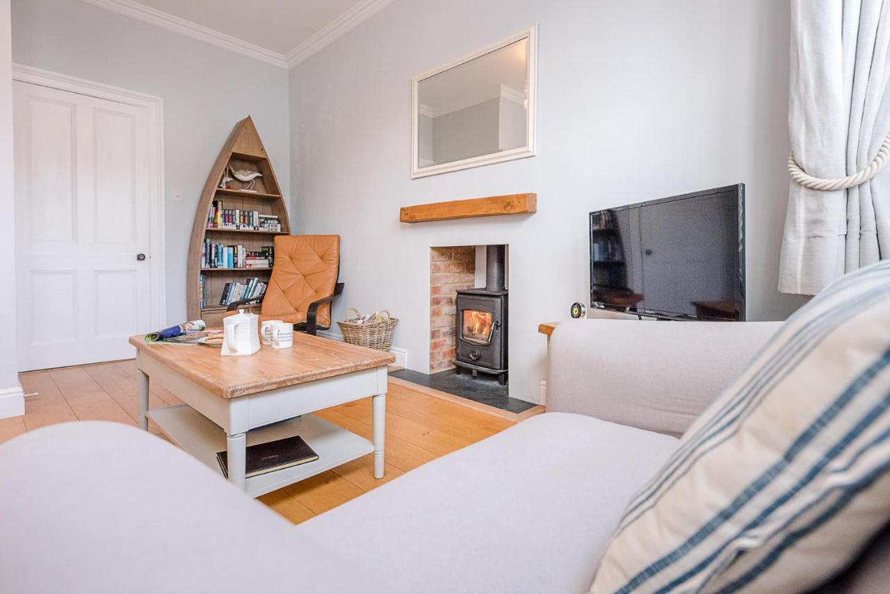 Pelican Cottage, ออลบะระ ภายนอก รูปภาพ